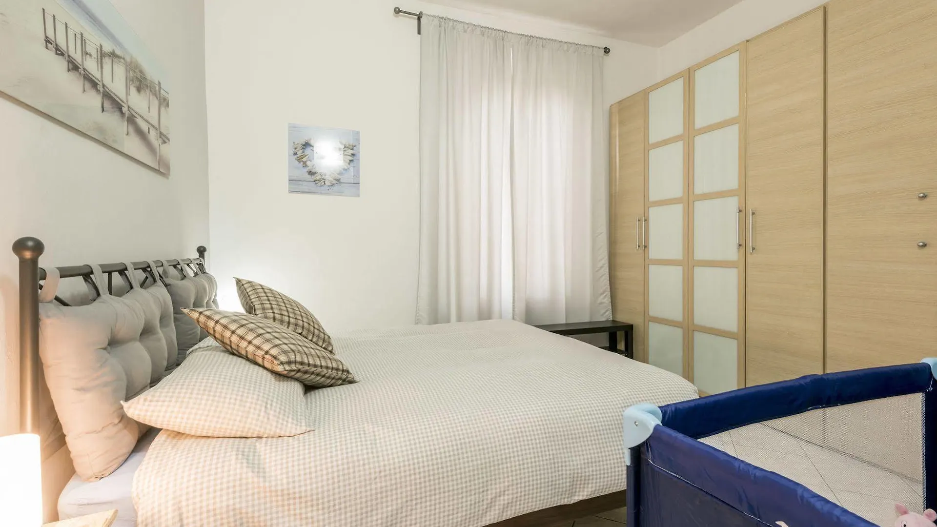 Ferienwohnung Casa Sofia -Airport Free Shuttle-H24 Bergamo 0*,  Italien
